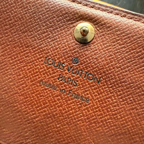 DISCOUNTED! This great condition Louis Vuitton Wallet, box and dust cover! - Picture 2 of 8